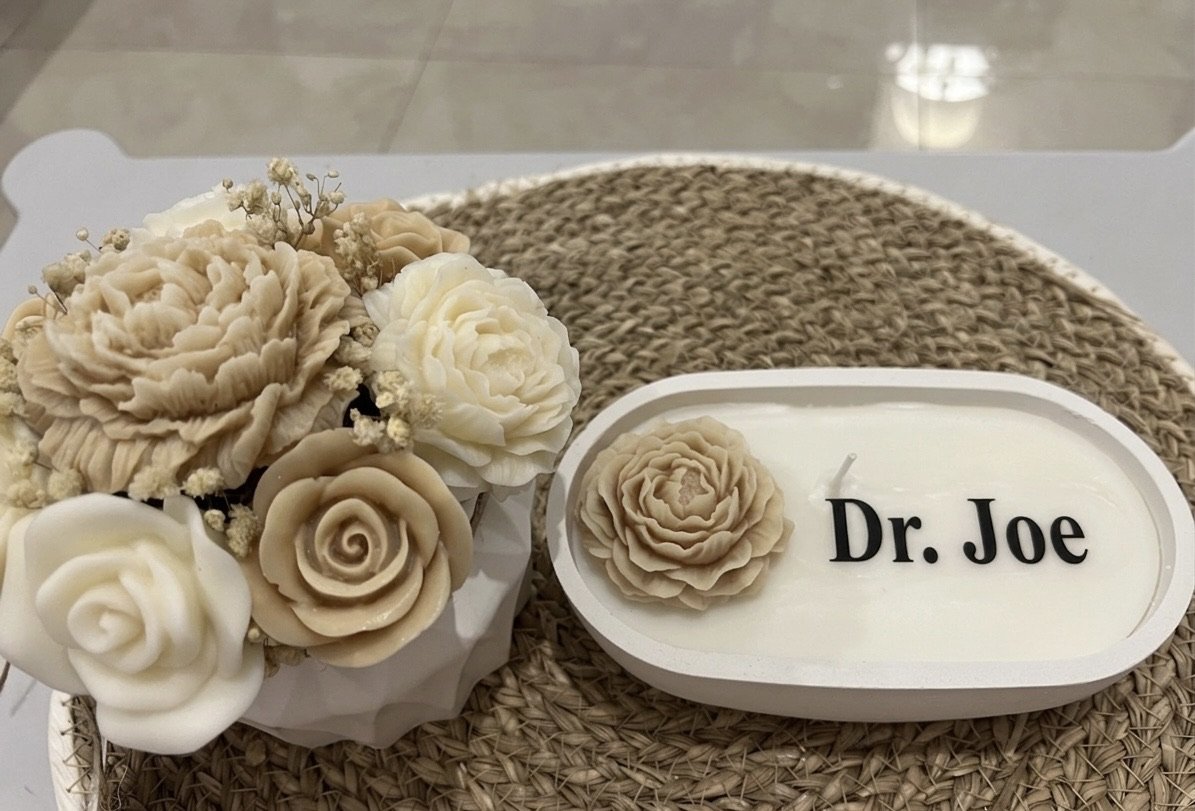Vase of flower+ wax jar with customized name