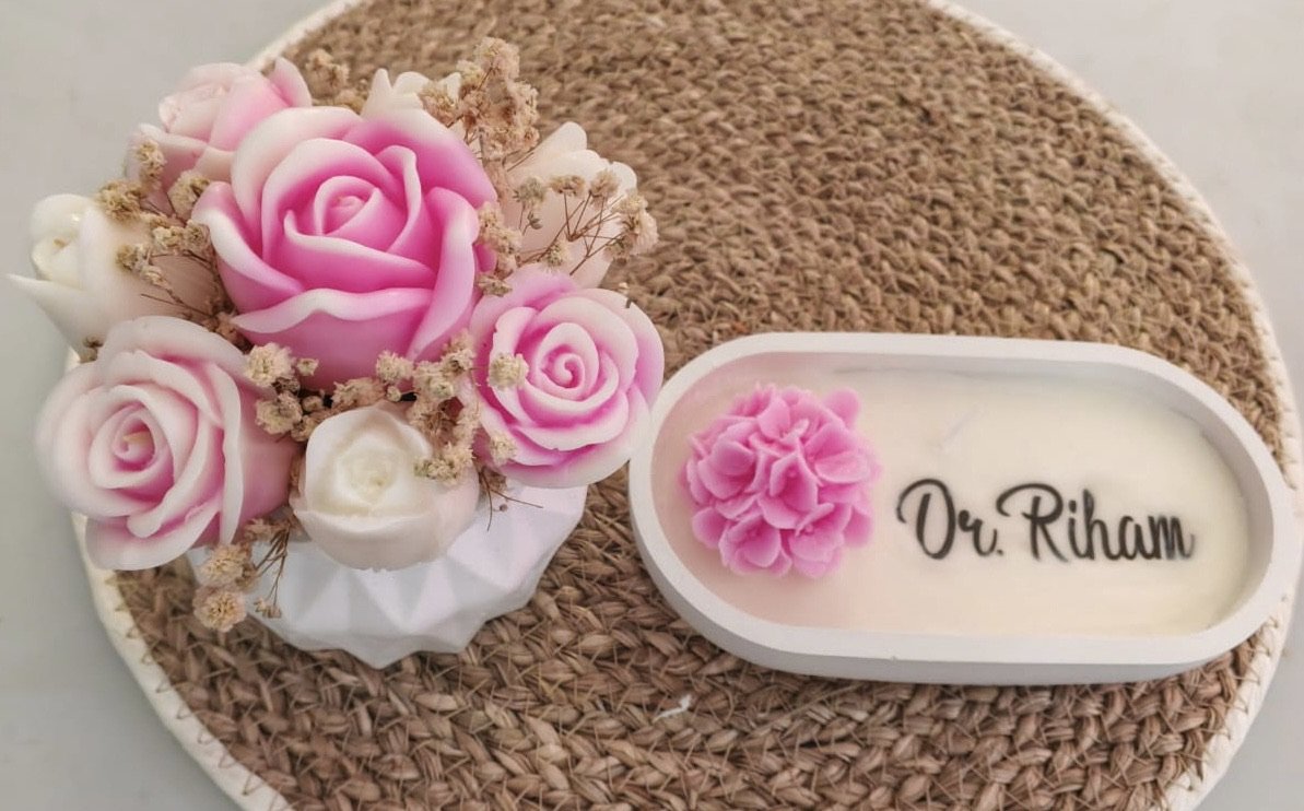 Vase of flower+ wax jar with customized name