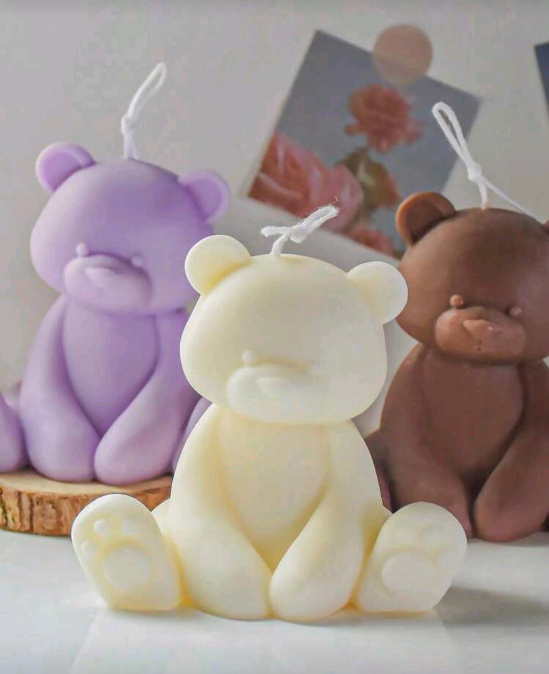 Medium bear